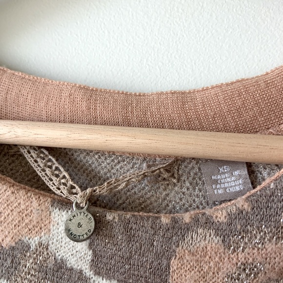 Knitted and Knotted,  neutral floral wool blend XS pencil dress - Picture 4 of 13